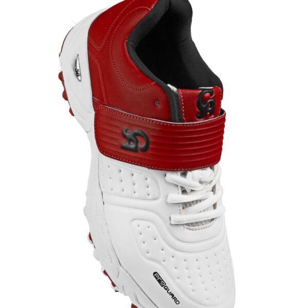 202207051807341634553076 CA 70 PRO GRIPPERS Dasports avenue Cricket Shoes